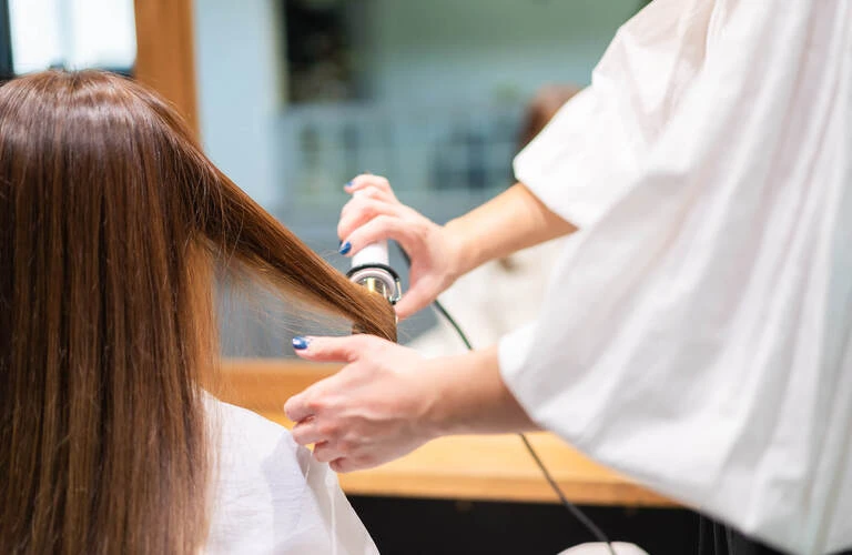 縮毛矯正の提案 | 奈良県橿原市の美容室なら髪質改善SALON CLALA Kashihara