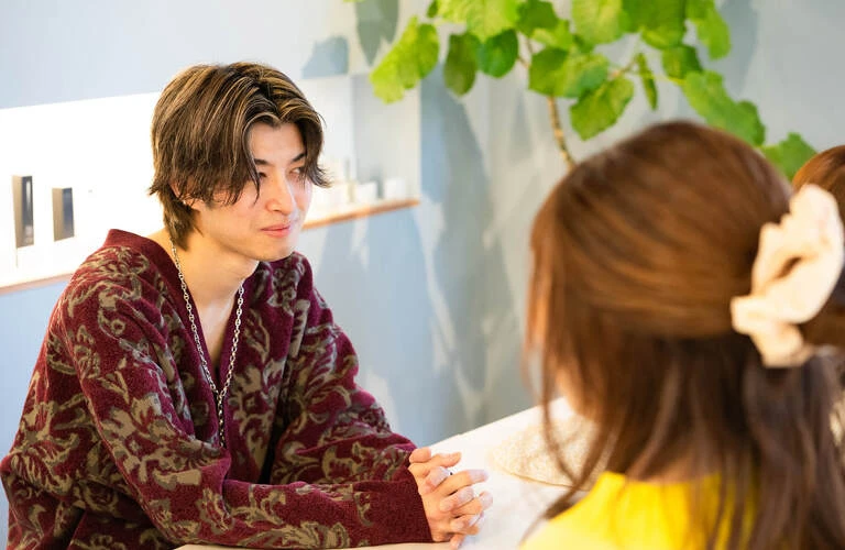アシスタントの採用 | 奈良県橿原市の美容室なら髪質改善SALON CLALA Kashihara